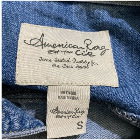 American Rag Cie Juniors Jean Jacket Blue Waist Length Button Pockets Denim S - Picture 5 of 8
